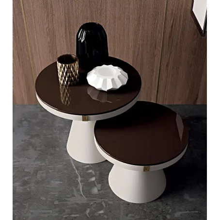 Tavolini For You YTA04 e 05 con top in vetro e base in laccato opaco di Ferretti e Ferretti