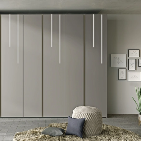 Armadio 04 con ante scorrevoli di Corso 11