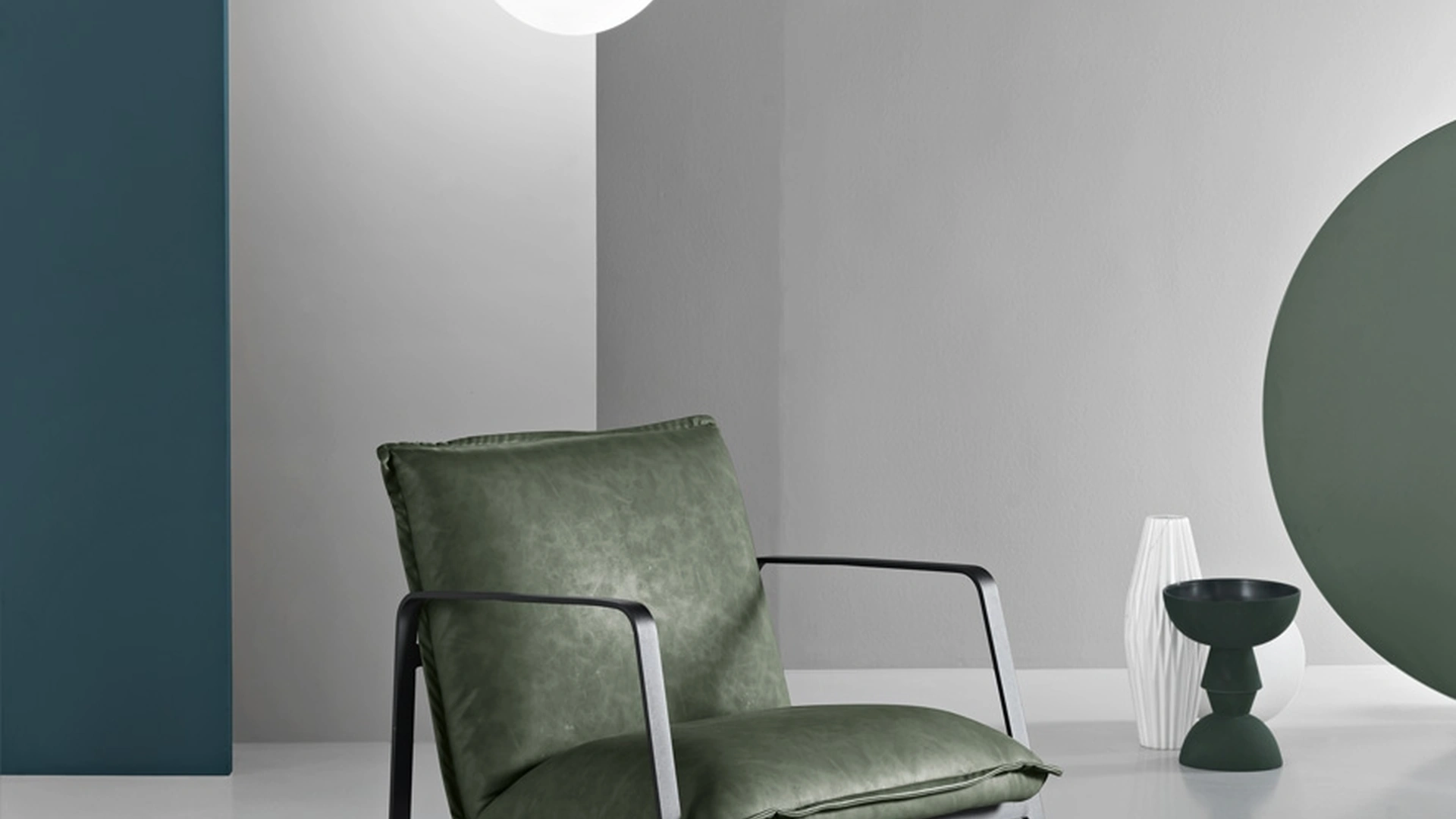 Poltroncina Cesca in ecopelle di Ikone Casa