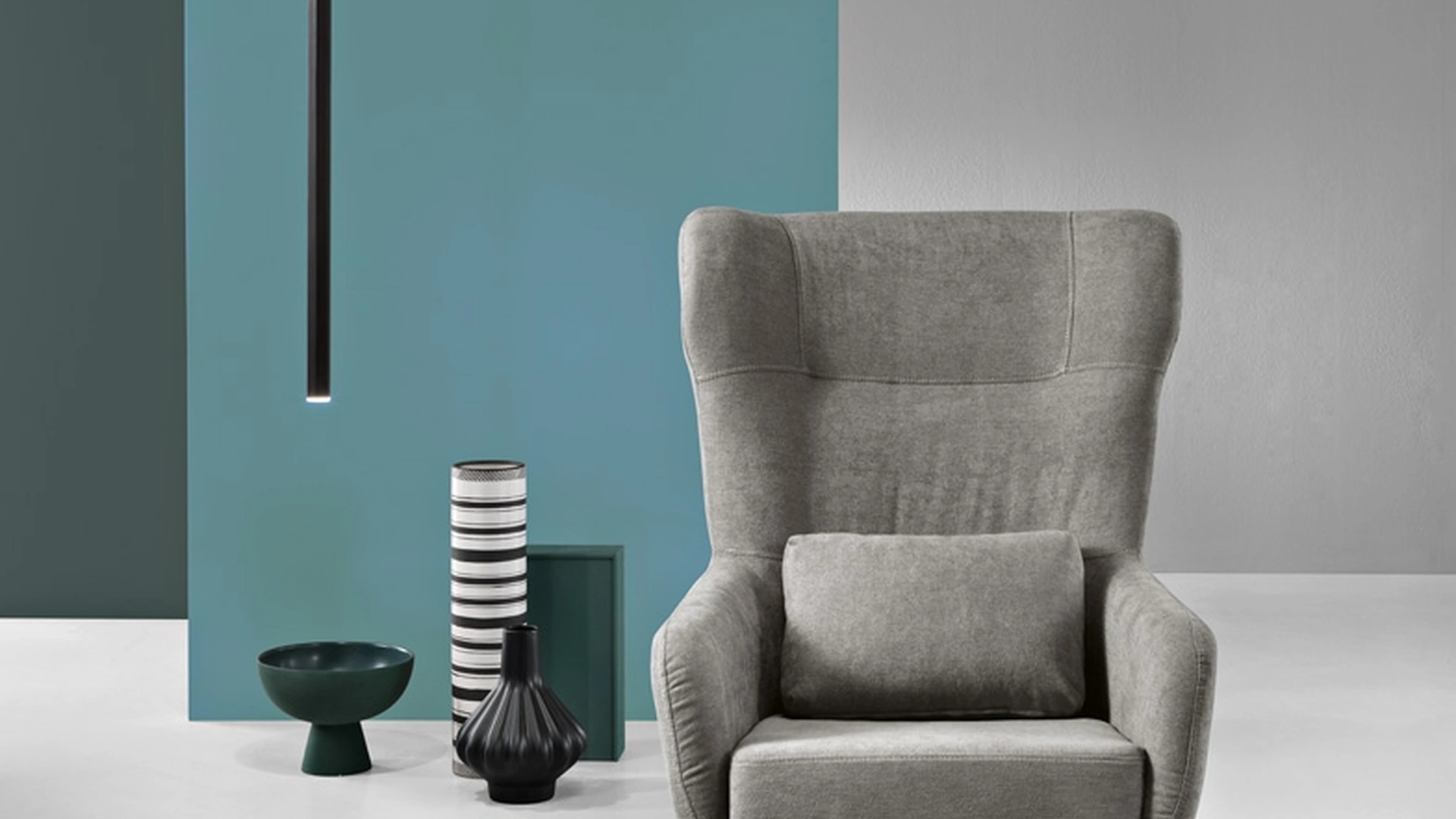 Poltrona Fry in tessuto imbottito di Ikone Casa