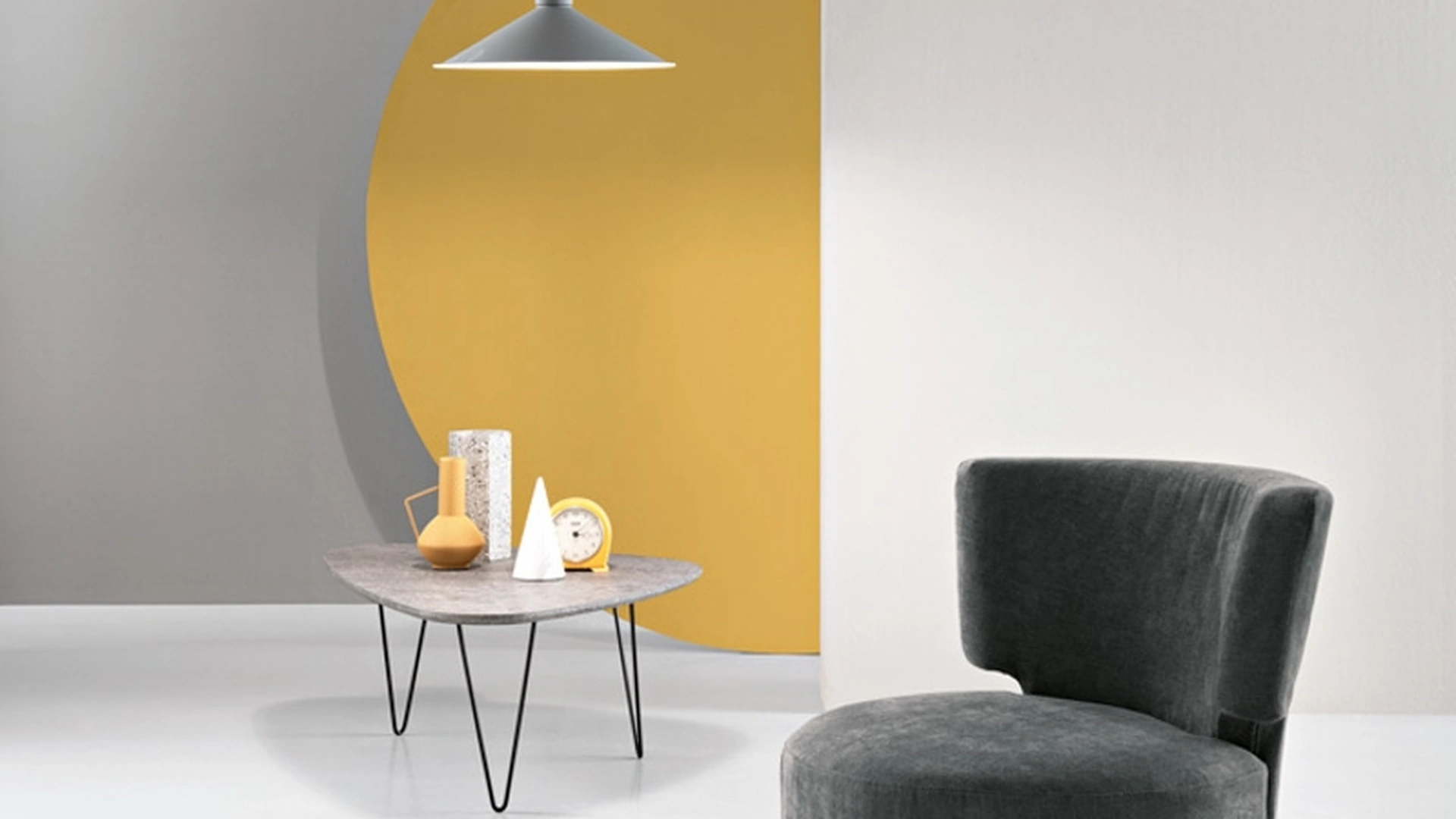 Poltroncina Lorena in tessuto di Ikone Casa