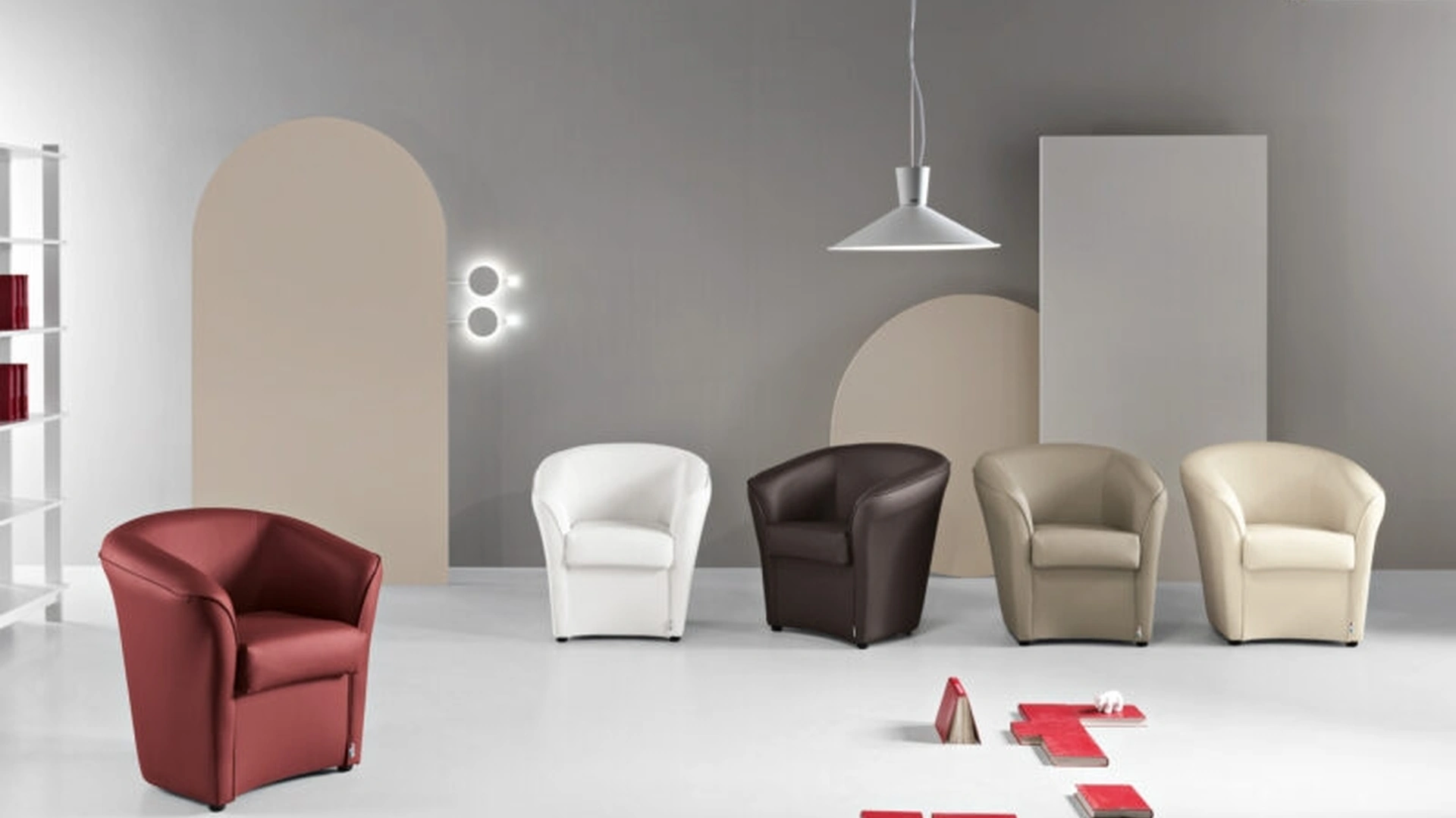 Poltroncina Valentina in Ecopelle di Ikone Casa