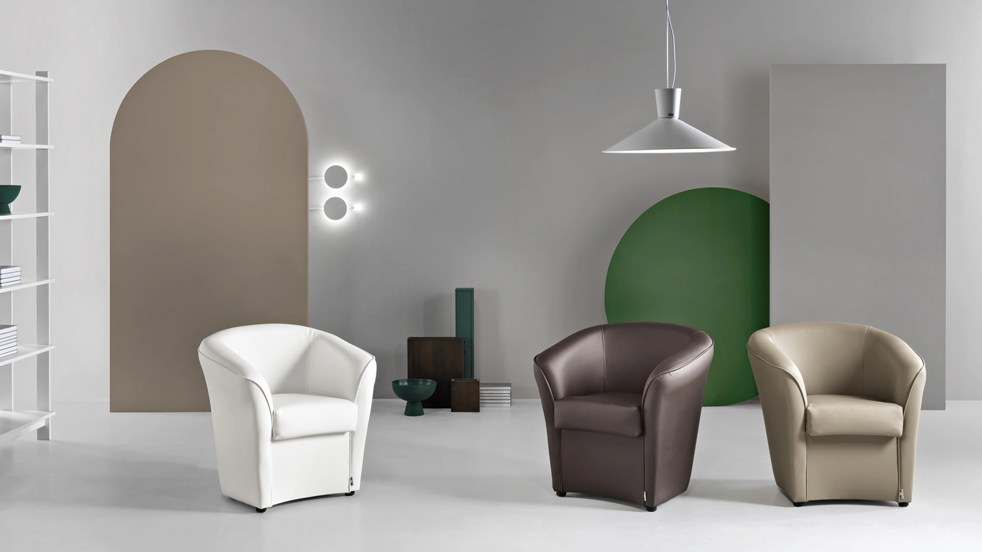 Poltroncina Valentina in Ecopelle di Ikone Casa