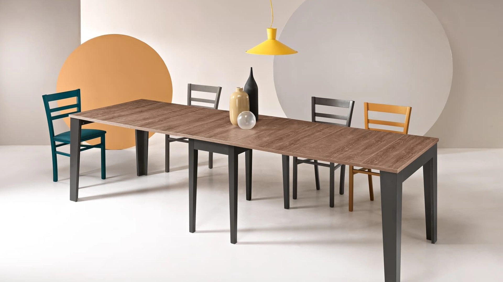 Tavolo Consolle allungabile Nadir finitura effetto Tek di Ikone Casa