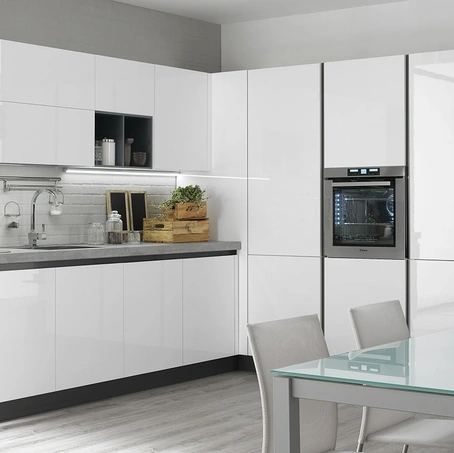 Cucina Moderna Korinna Bianco lucido di Evo Cucine